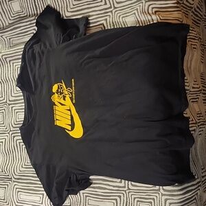 Nike tshirt